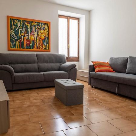 Haus Martina Apartment Desenzano del Garda Exterior foto