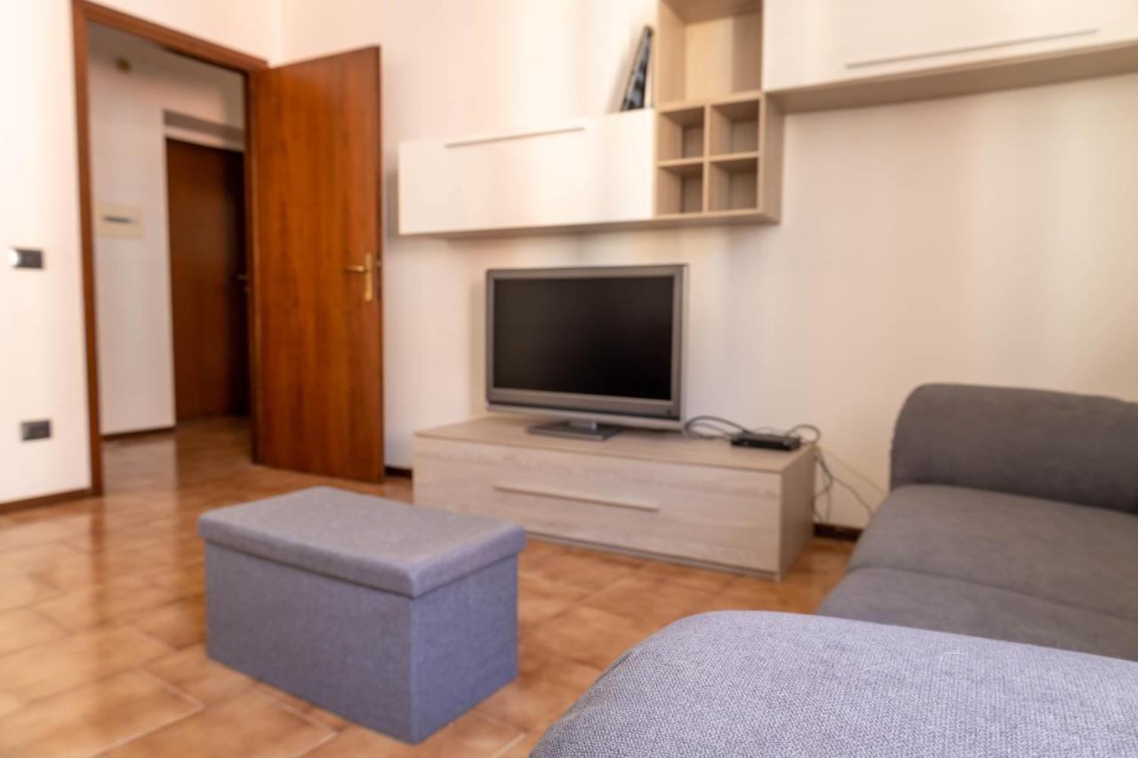 Haus Martina Apartment Desenzano del Garda Exterior foto