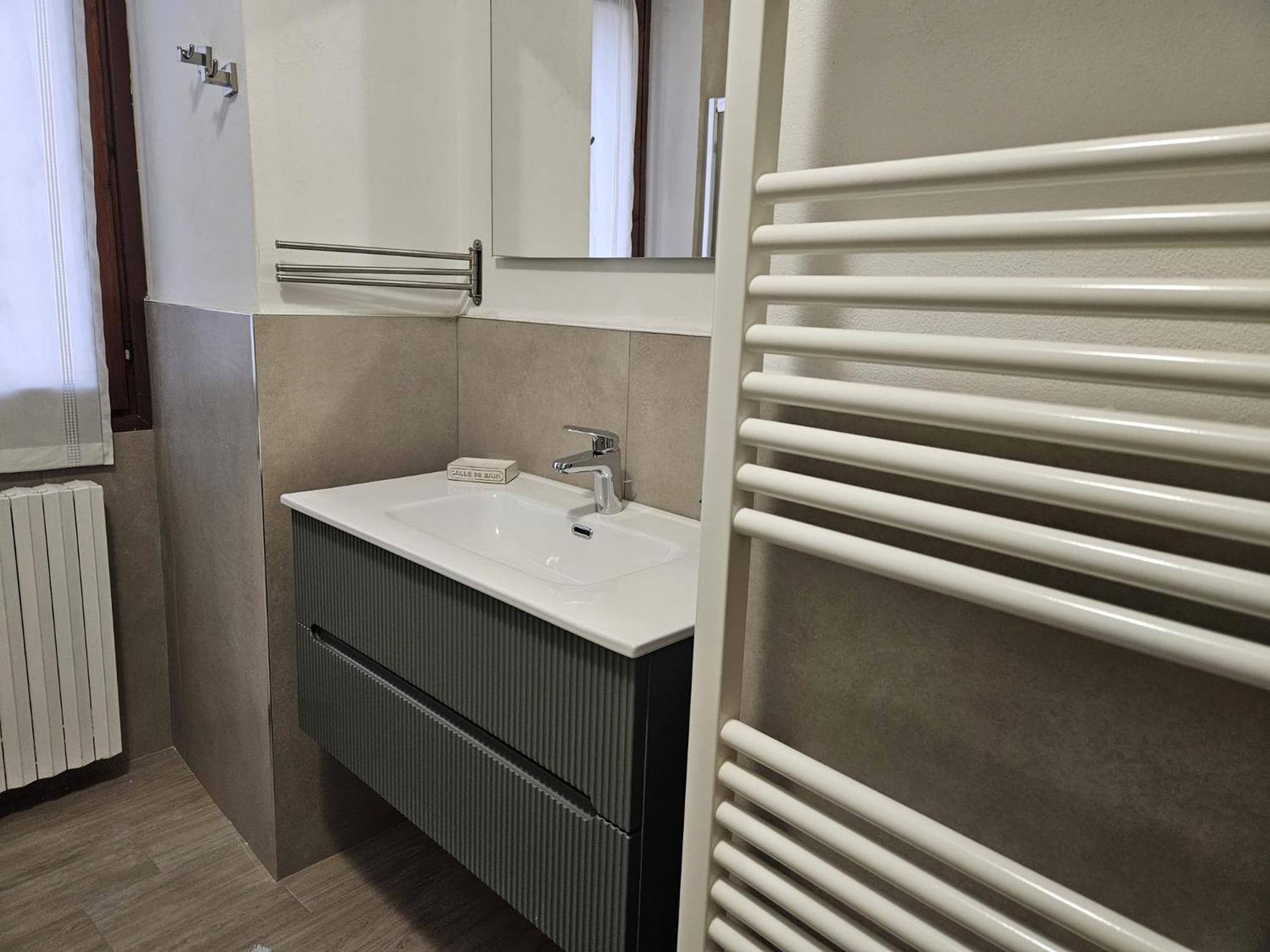 Haus Martina Apartment Desenzano del Garda Exterior foto